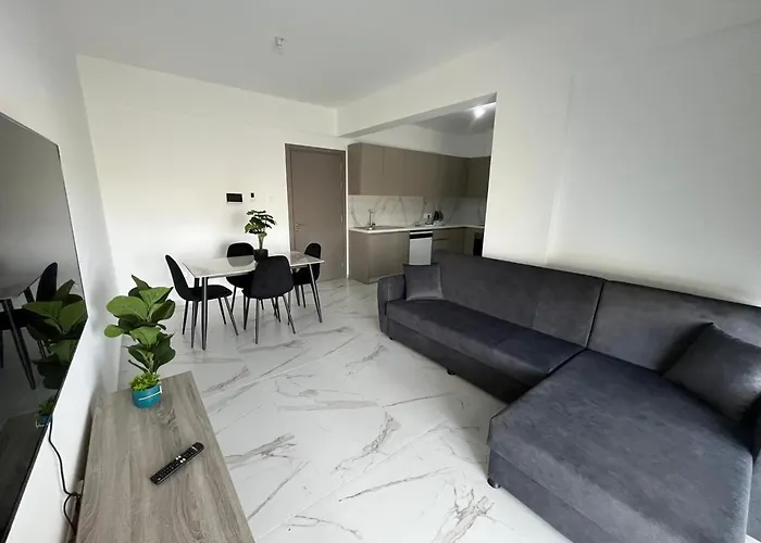 Larnaca Elysium Seaside & Pool Retreat *