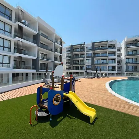 Larnaca Elysium Seaside & Pool Retreat *